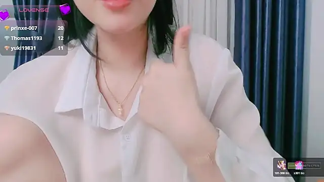 _Lov_Lynh's cam snapshot