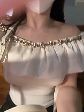 Meii-meyy live sex cam