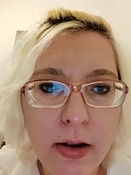 VikaKing's cam snapshot