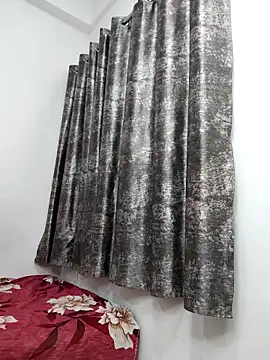 sanaya_baby's cam snapshot