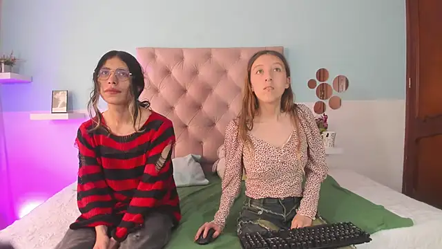 Briar_y_Blair's cam snapshot