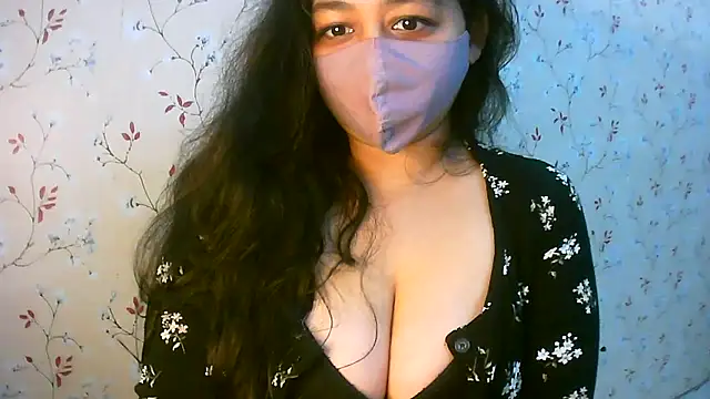 Nandini8's cam snapshot