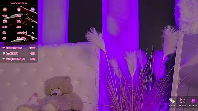 IsisQueen's cam snapshot