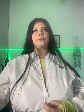 Angie_lynn's cam snapshot