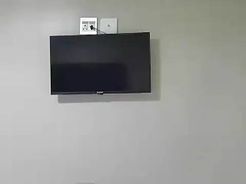 petite_queenx's cam snapshot