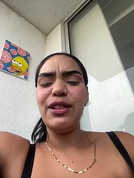 Sara-77's cam snapshot