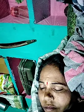 Pooja750's cam snapshot