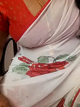 Tamil_Ammani's cam snapshot