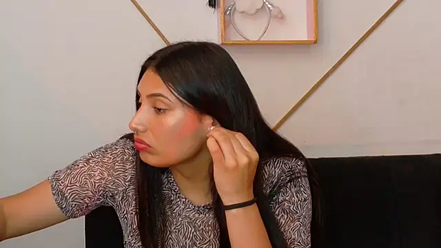 Linda_andrew's cam snapshot