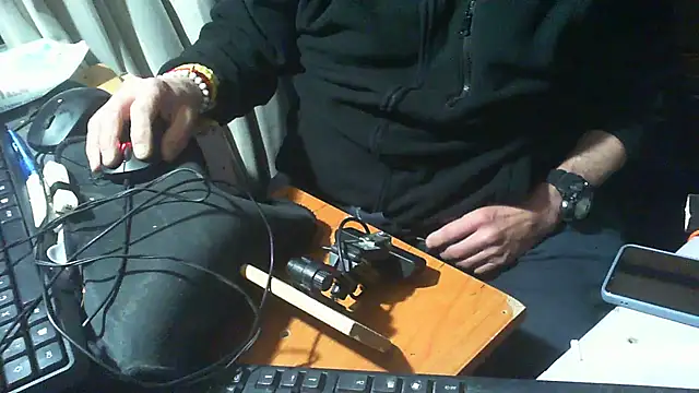 nonnomaturobisex's cam snapshot