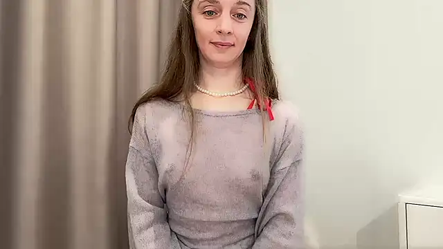 ShySchoolGirl's cam snapshot