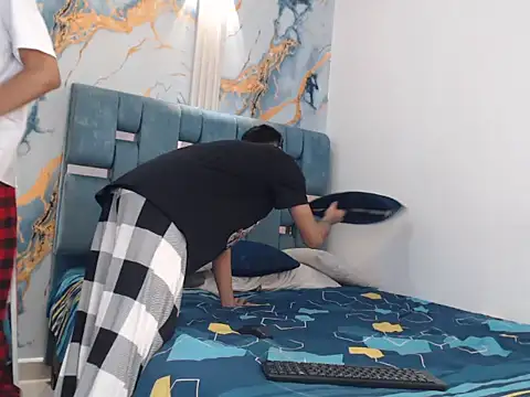 HORNY_PRETTY live sex cam