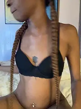 Jasmine_FullsShine's cam snapshot