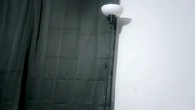 Bikerhot883hd live sex cam