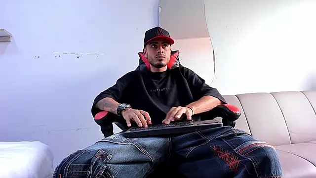 MatthewCullen's cam snapshot