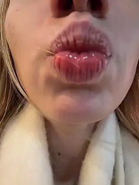 Lia__Love live sex cam