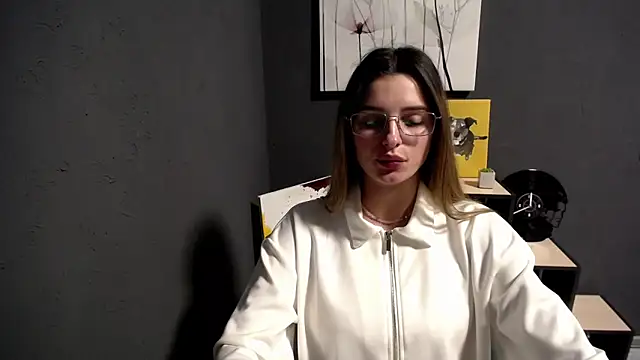 lady_olivia_'s cam snapshot