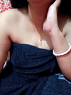 Priya_Boudi's cam snapshot