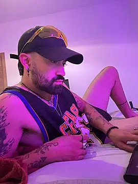 Goosebumps_21's cam snapshot