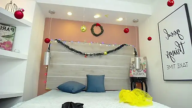 AlexandraCambell's cam snapshot