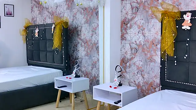 Aliss_Star's cam snapshot