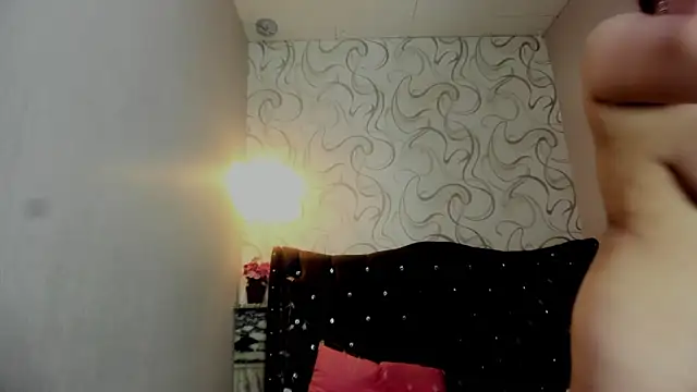 moniquehicks's cam snapshot