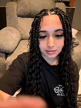 LilMisIndianx's cam snapshot