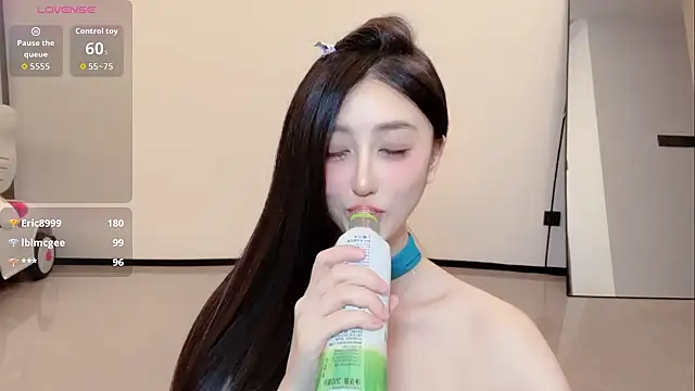 Melody-11's cam snapshot