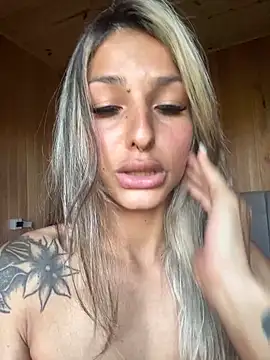 AliceStone19's cam snapshot