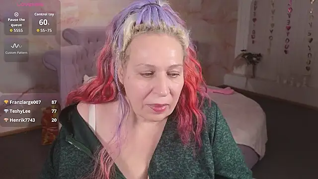 Penelope_Pinky live sex cam