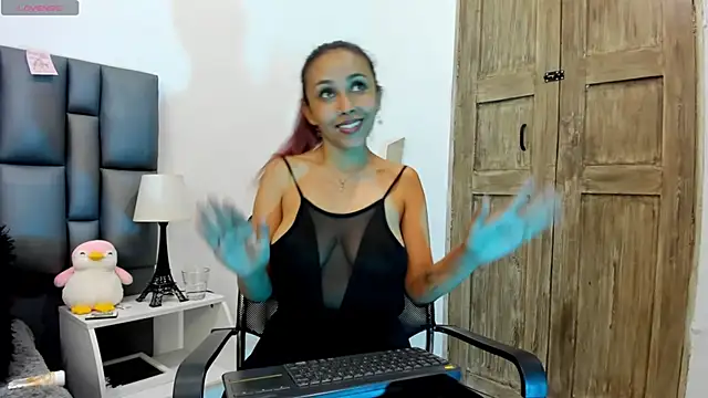 valeriasweet_'s cam snapshot