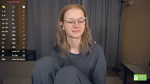 ToyaPletz's cam snapshot