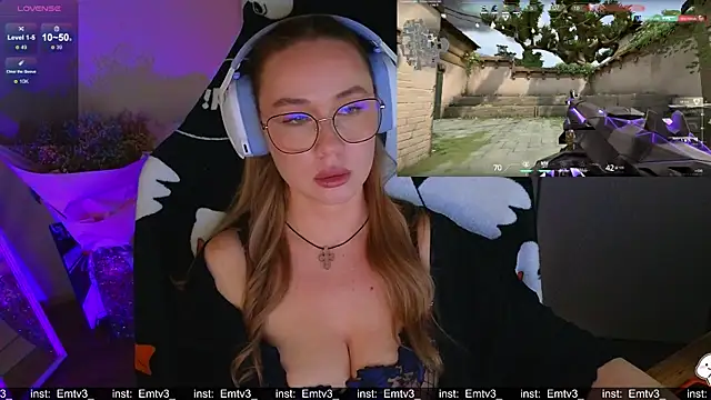 Emili1-'s cam snapshot