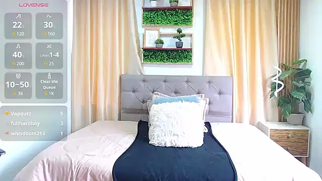 sasi_luna's cam snapshot