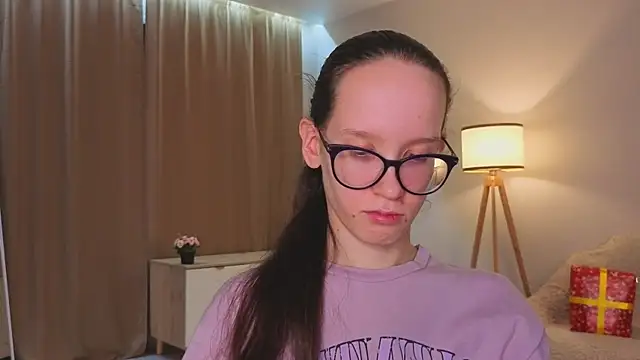 BettyBrowni's cam snapshot