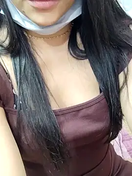 Ivymybae live sex cam