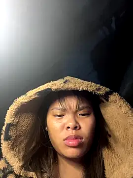 hello-cute's cam snapshot