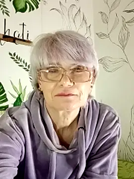 Catty_Lady's cam snapshot