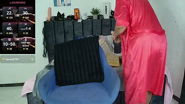 Devora_mature65's cam snapshot