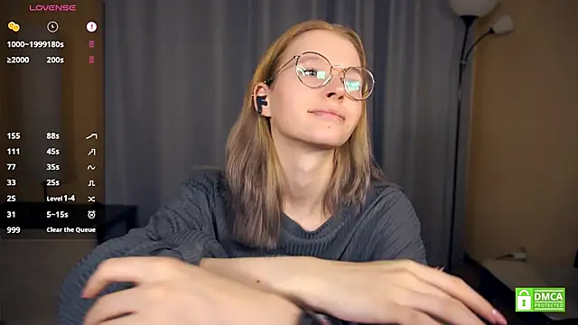 ToyaPletz's cam snapshot