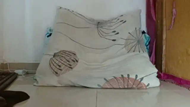 gatito02's cam snapshot