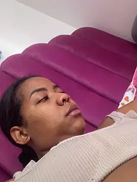 samanthaabloom's cam snapshot