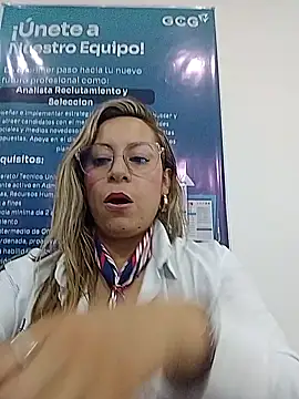 Katalina_S3xy's cam snapshot