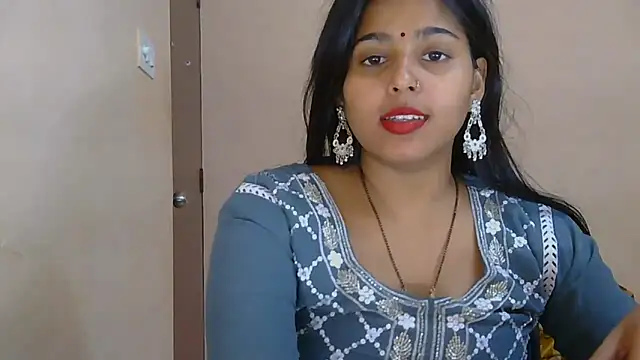 Cute-Simmi69's cam snapshot