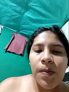 moncerrat_luna's cam snapshot