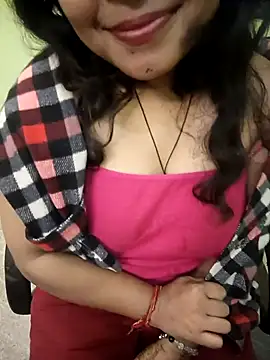 Lipstickss's cam snapshot