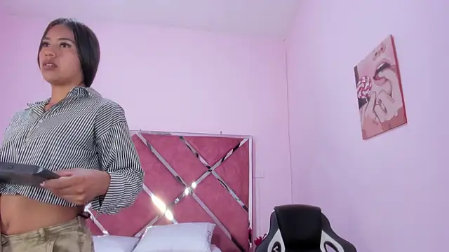 SoriEaston's cam snapshot