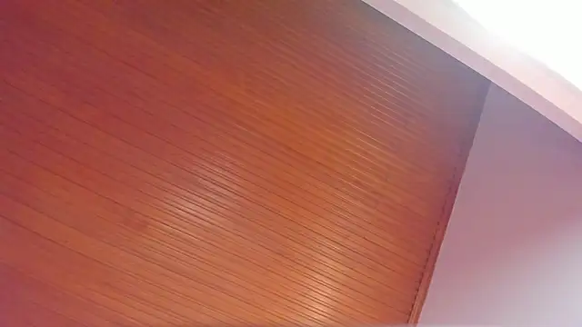 ruby_tylor_'s cam snapshot