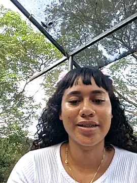 _kimberlly's cam snapshot