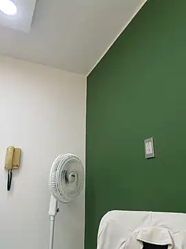 iiris_'s cam snapshot